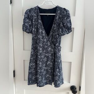Greylin Wrap Dress in blue and white print size M